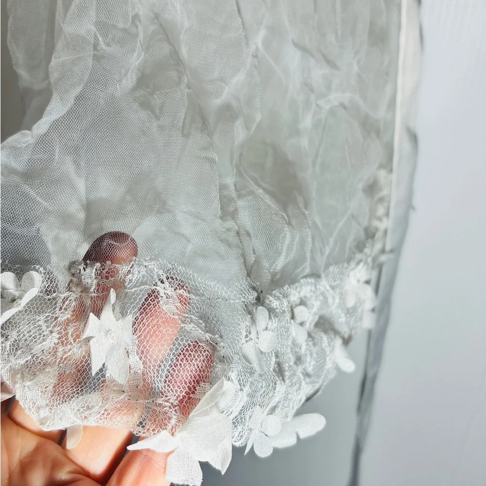 Flower girl White Lace  Dress - Picture 2 of 8